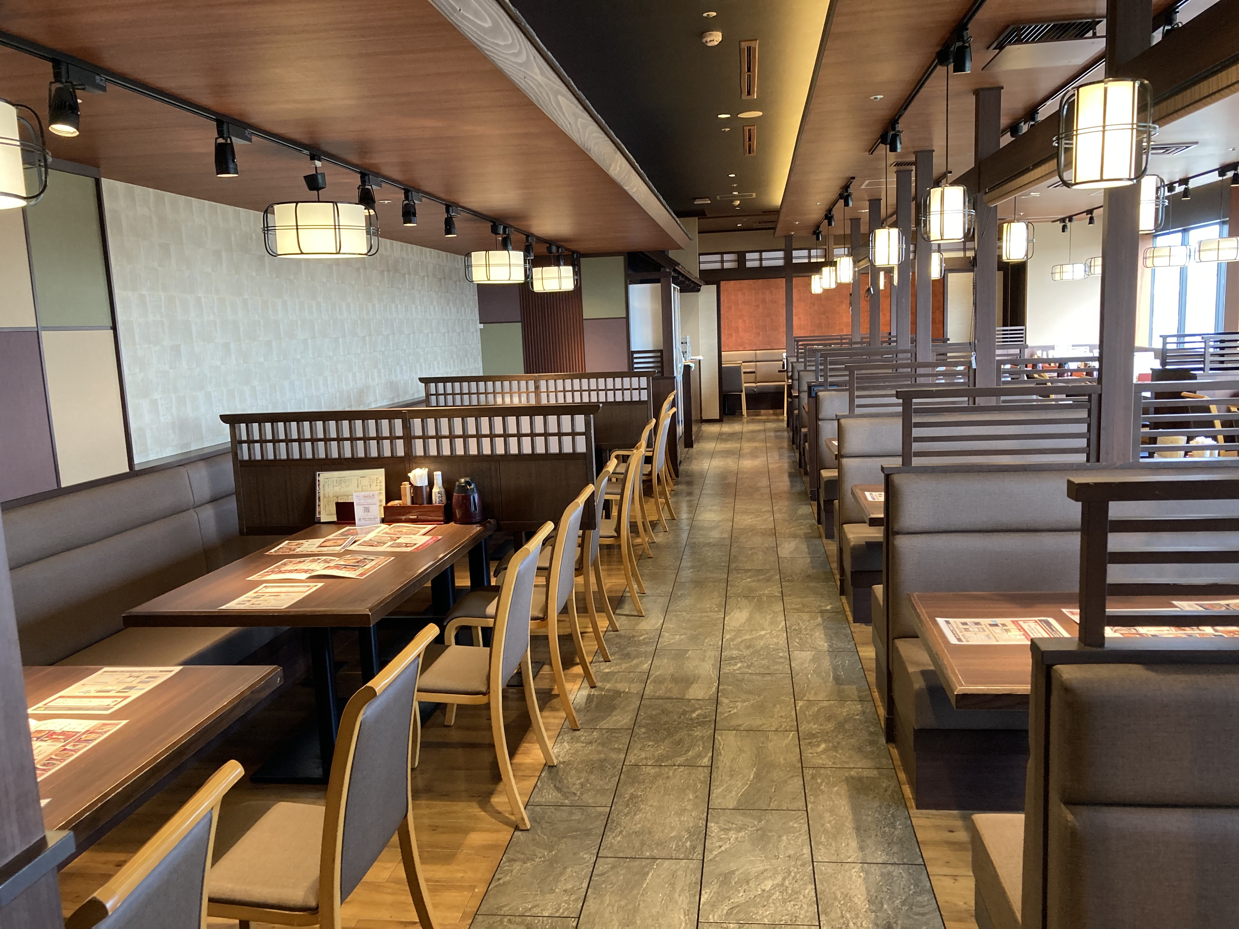 Images うどん酒菜 ふうふや 岸辺店