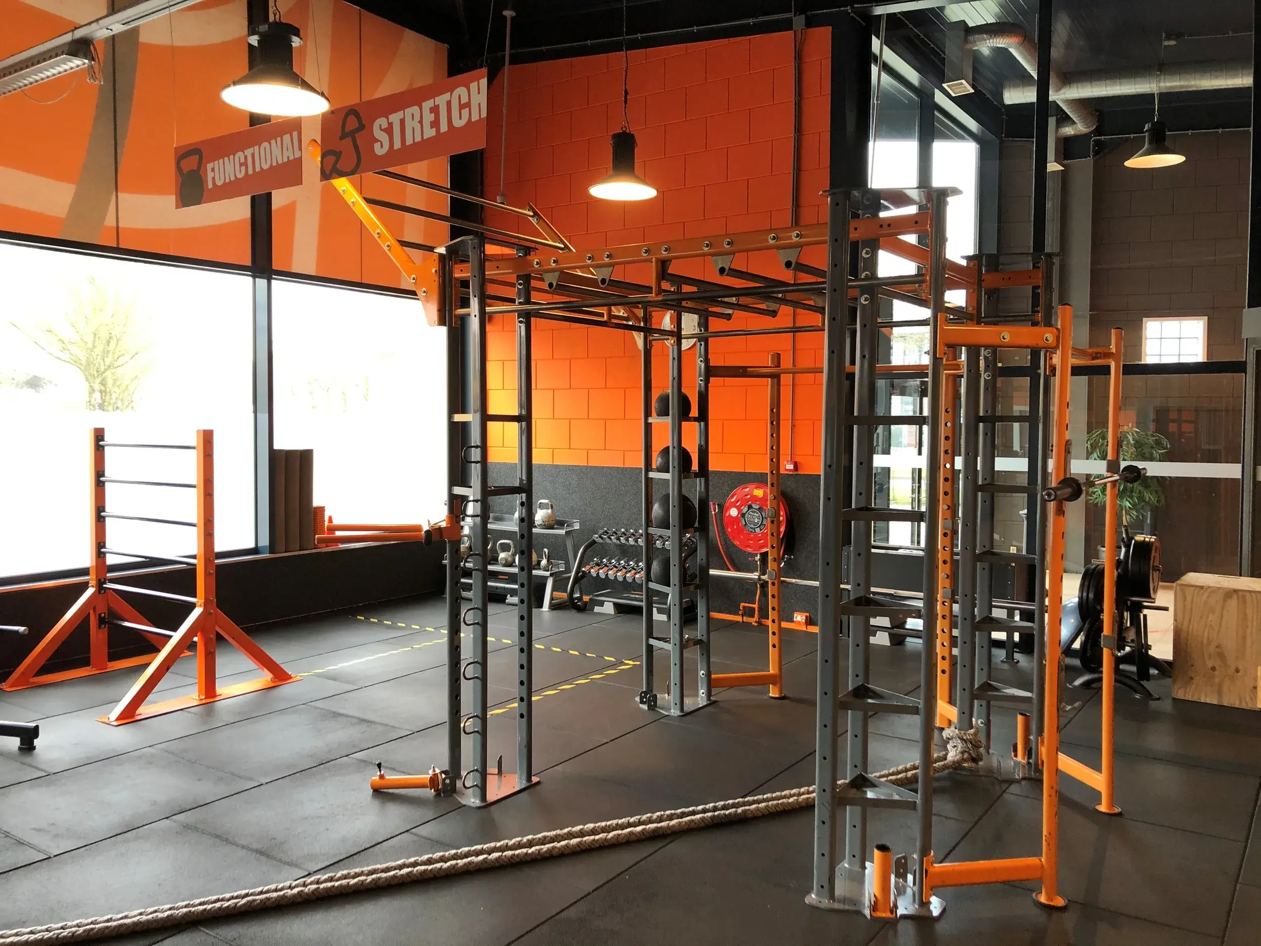 Foto's Basic-Fit 24/7