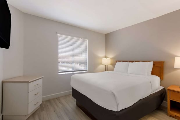 Images SureStay Plus by Best Western Tempe University