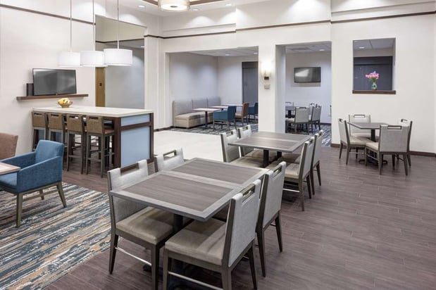 Images Hampton Inn & Suites Chicago-North Shore/Skokie