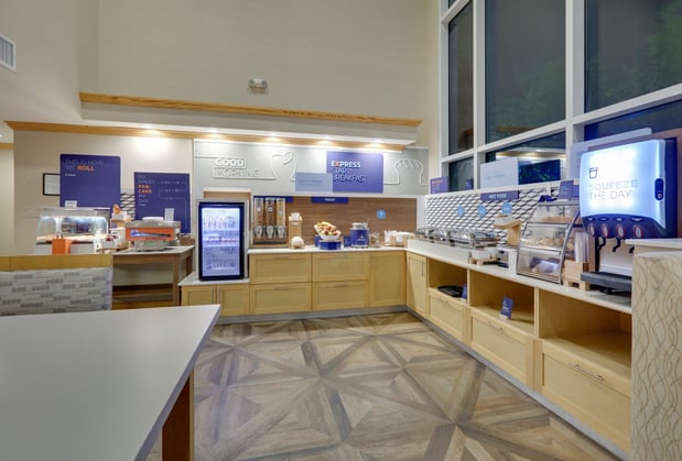 Images Holiday Inn Express & Suites San Antonio - Brooks City Base by IHG