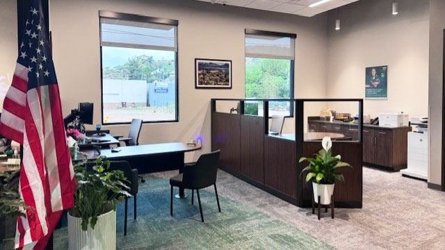 Photo of the WaFd Bank Branch location in Globe, Arizona. Located at 996 N. Broad Street, Globe, AZ 85501