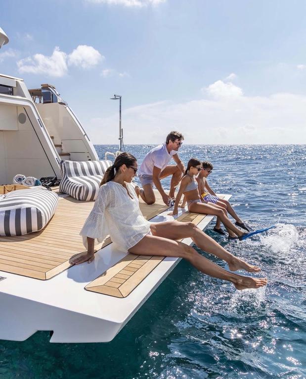 Images Yacht Luxe Miami Charters