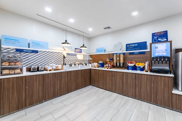 Images Holiday Inn Express Van Nuys by IHG