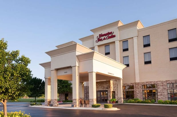 Images Hampton Inn & Suites Chicago Addison