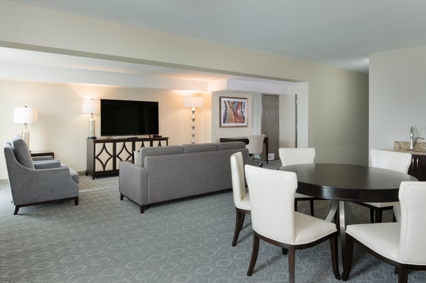 Images Crowne Plaza Chicago SW - Burr Ridge by IHG