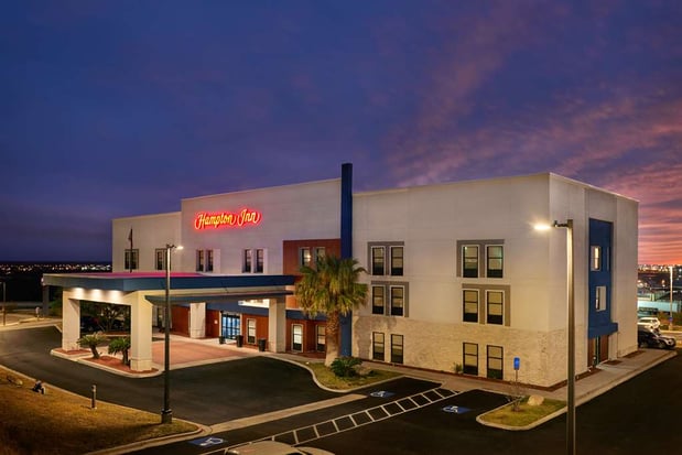 Images Hampton Inn Eagle Pass