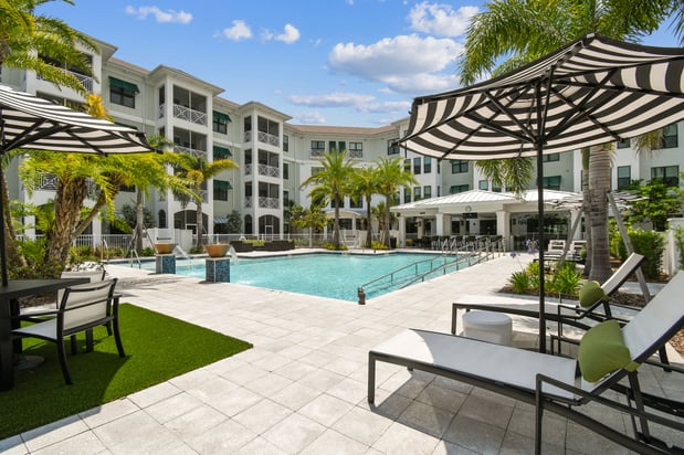 Images Sonata Lake Mary