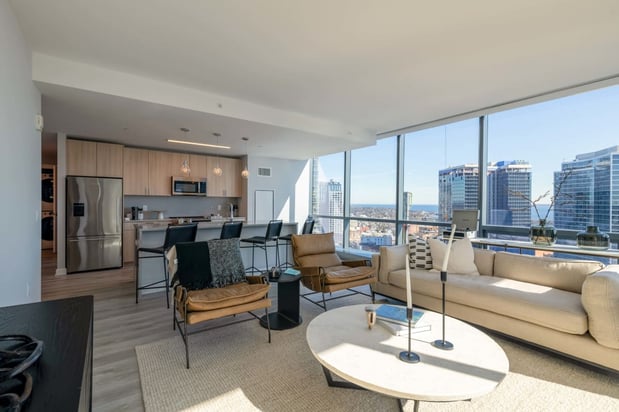 Images Encore Apartments