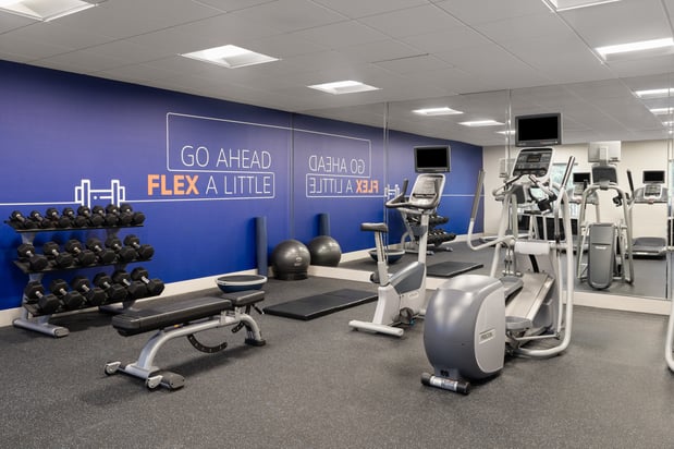 Images Holiday Inn Express & Suites Tampa East - Ybor City by IHG