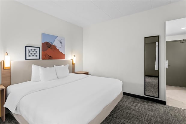 Images Spark by Hilton Des Plaines Chicago O'Hare