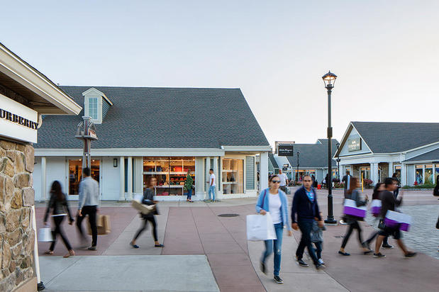 Images Woodbury Common Premium Outlets