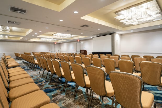 Images Crowne Plaza Ventura Beach by IHG
