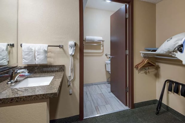 Images SureStay Plus by Best Western Reno Airport