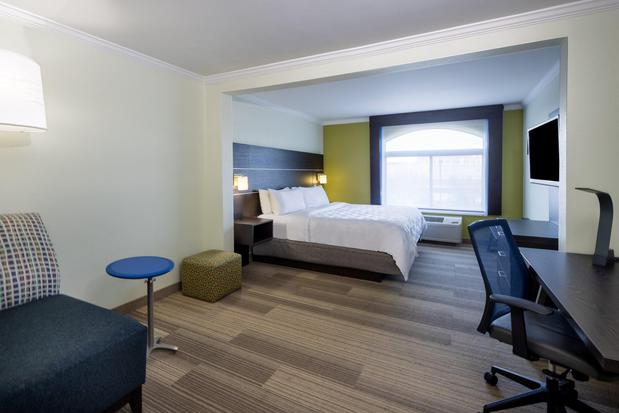Images Holiday Inn Express Coventry S - West Warwick Area by IHG