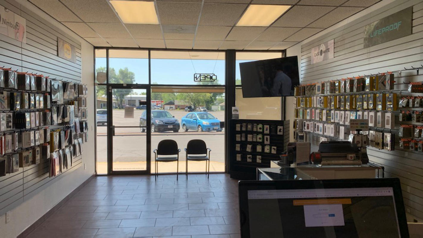 CPR Cell Phone Repair Billings Main MT - Store Interior