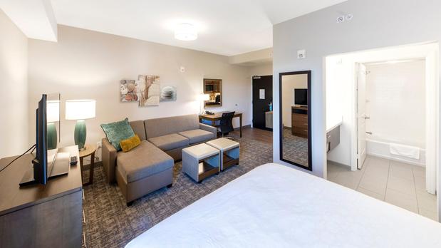 Images Staybridge Suites Naples - Marco Island by IHG