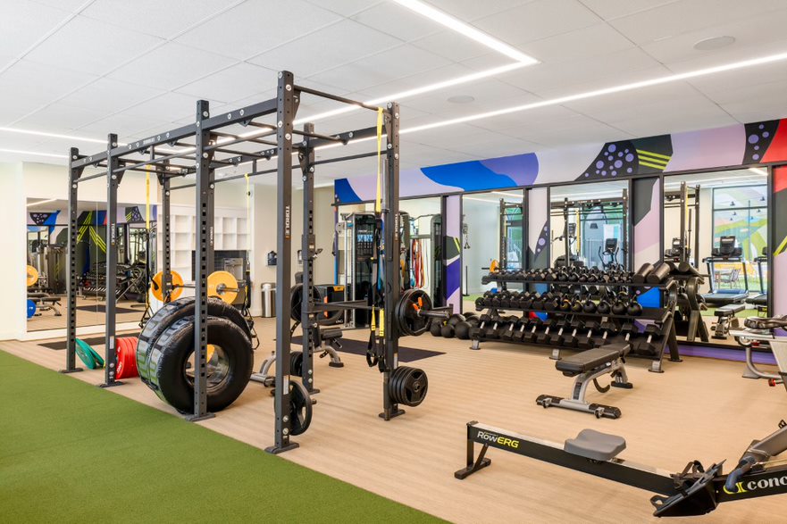 Endless strength training equipment to help you meet your fitness goals.