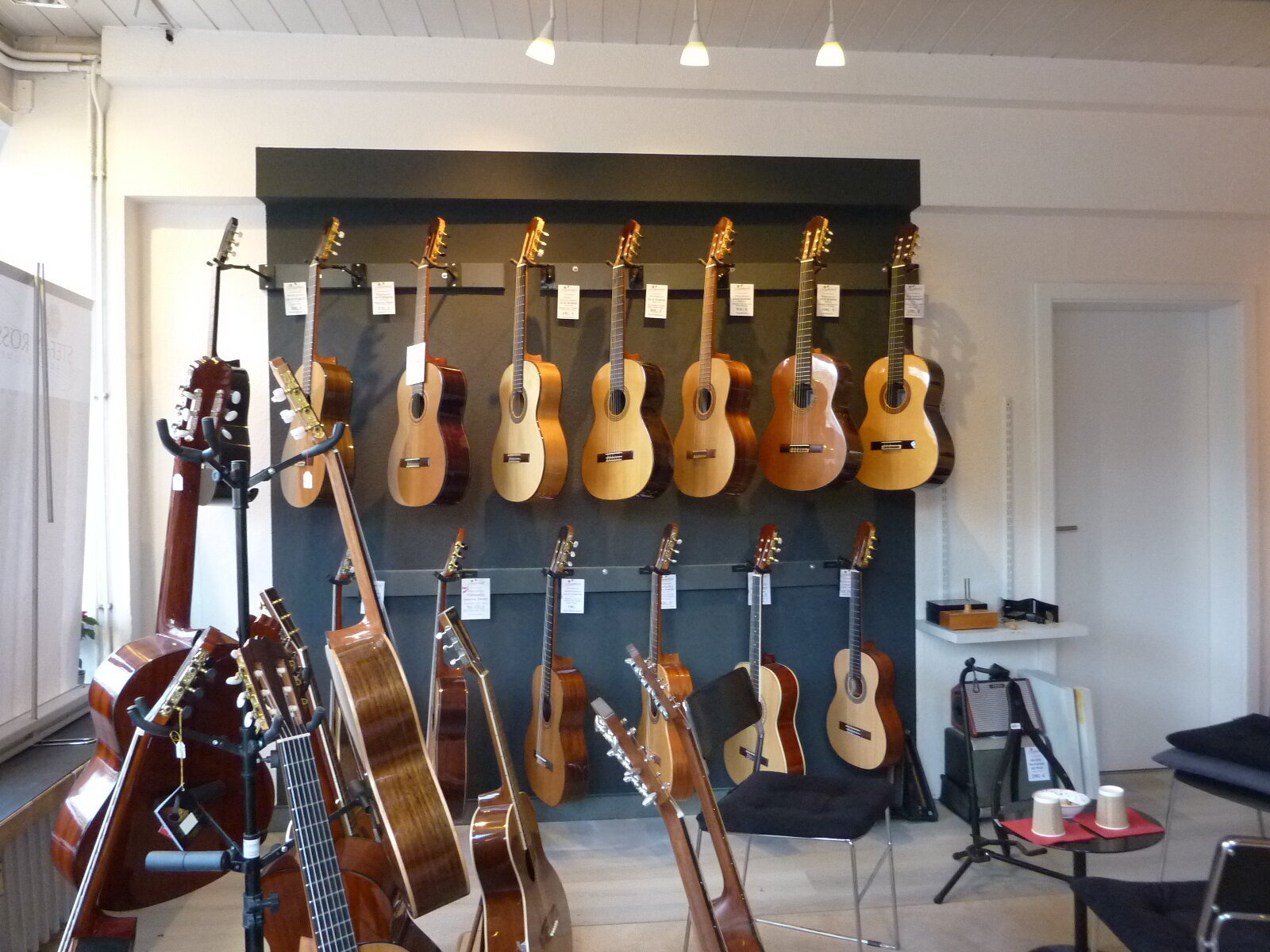 Bilder Rössler Gitarren