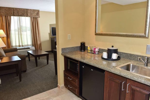 Images Hampton Inn & Suites Alexandria