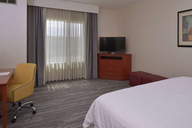 Images Hampton Inn & Suites Bakersfield North-Airport