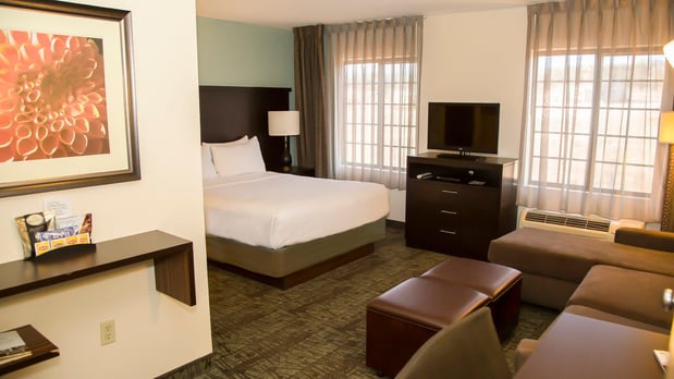 Images Staybridge Suites Colorado Springs North by IHG