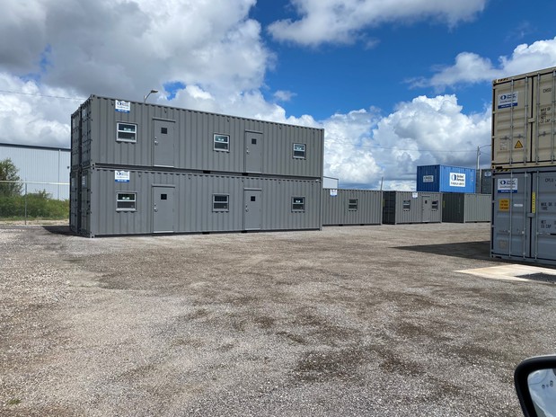 Images United Rentals - Storage Containers and Mobile Offices