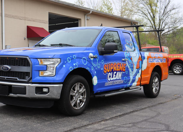 Images Standout Wraps