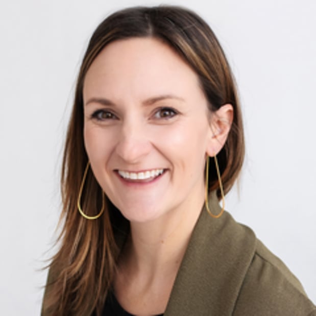 Images Edward Jones - Financial Advisor: Caitlin Martines, AAMS®