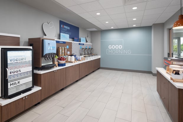 Images Holiday Inn Express Miami Airport-Blue Lagoon Area by IHG