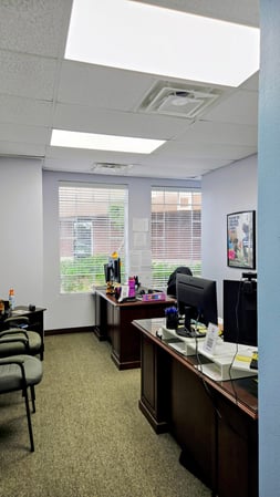 Images TYRONE JONES: Allstate Insurance