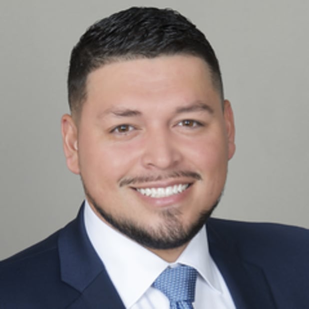 Images Edward Jones - Financial Advisor: Hector M Arellano