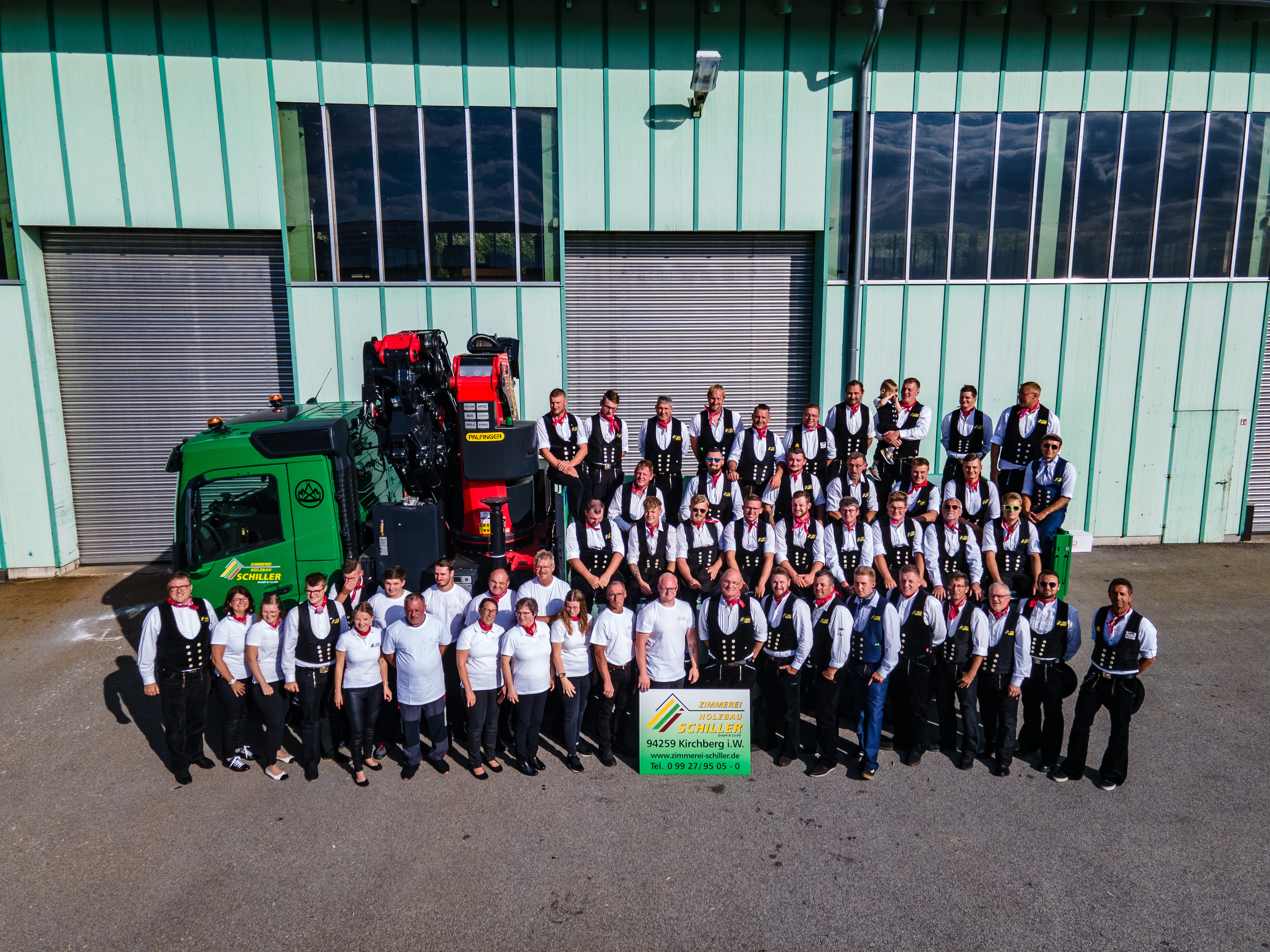 ZIMMEREI HOLZBAU SCHILLER GMBH & CO KG, Oberfeld 2 in Kirchberg i. Wald