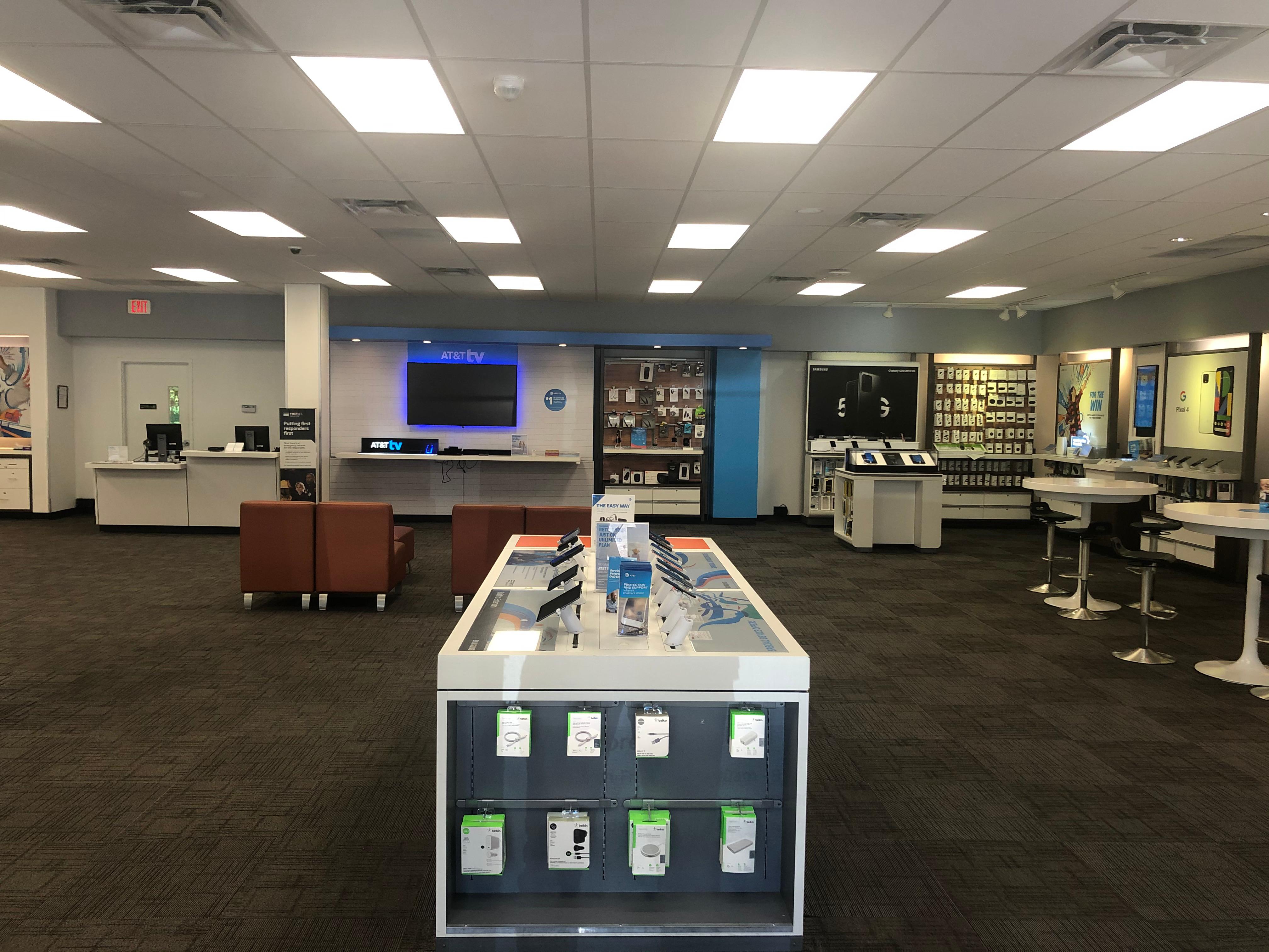 AT&T Store Photo