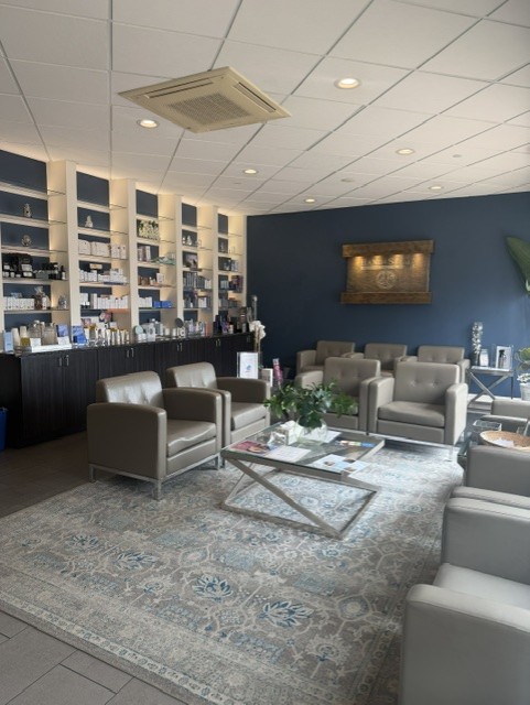 Hand & Stone Massage and Facial Spa