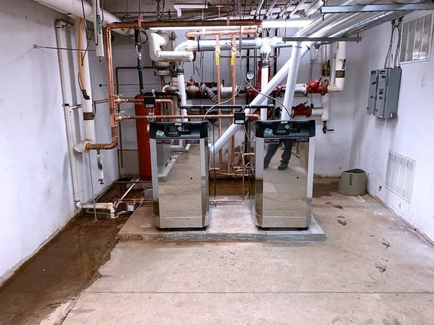 Images C & R Engineering, Inc.
