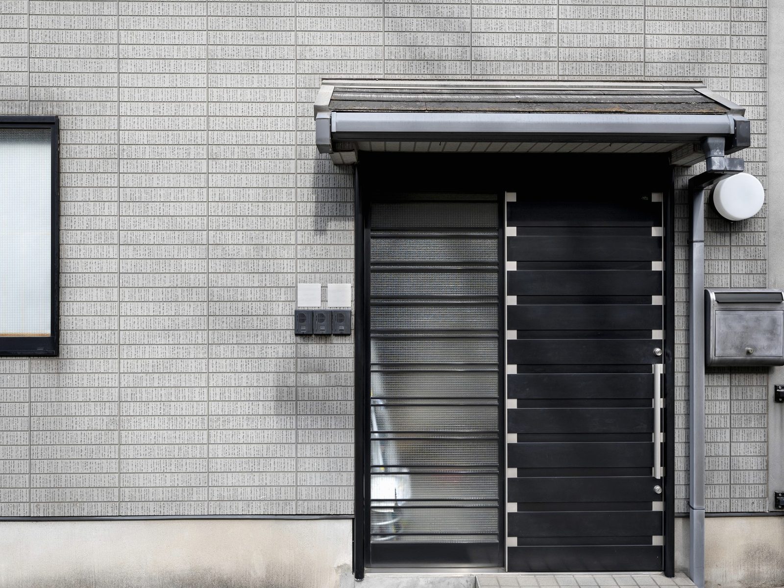 Rife's Locksmith Care