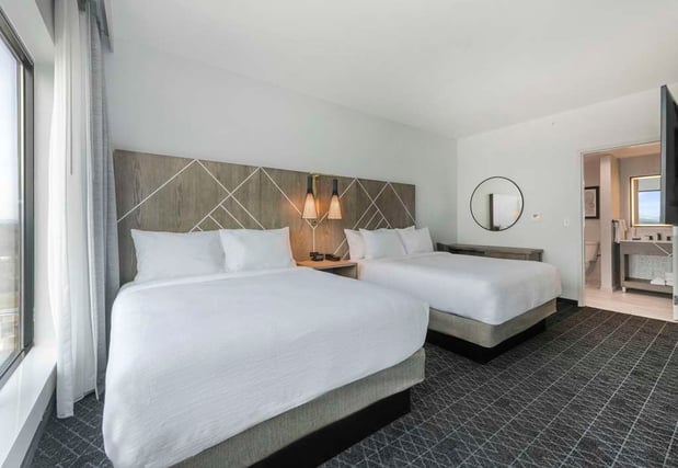 Images Embassy Suites by Hilton Asheville Downtown