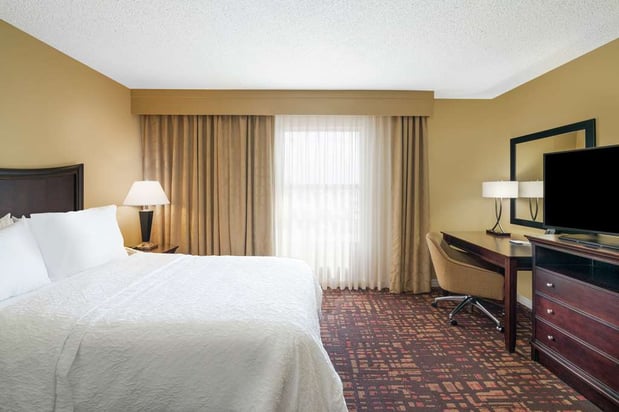 Images Hampton Inn Corydon