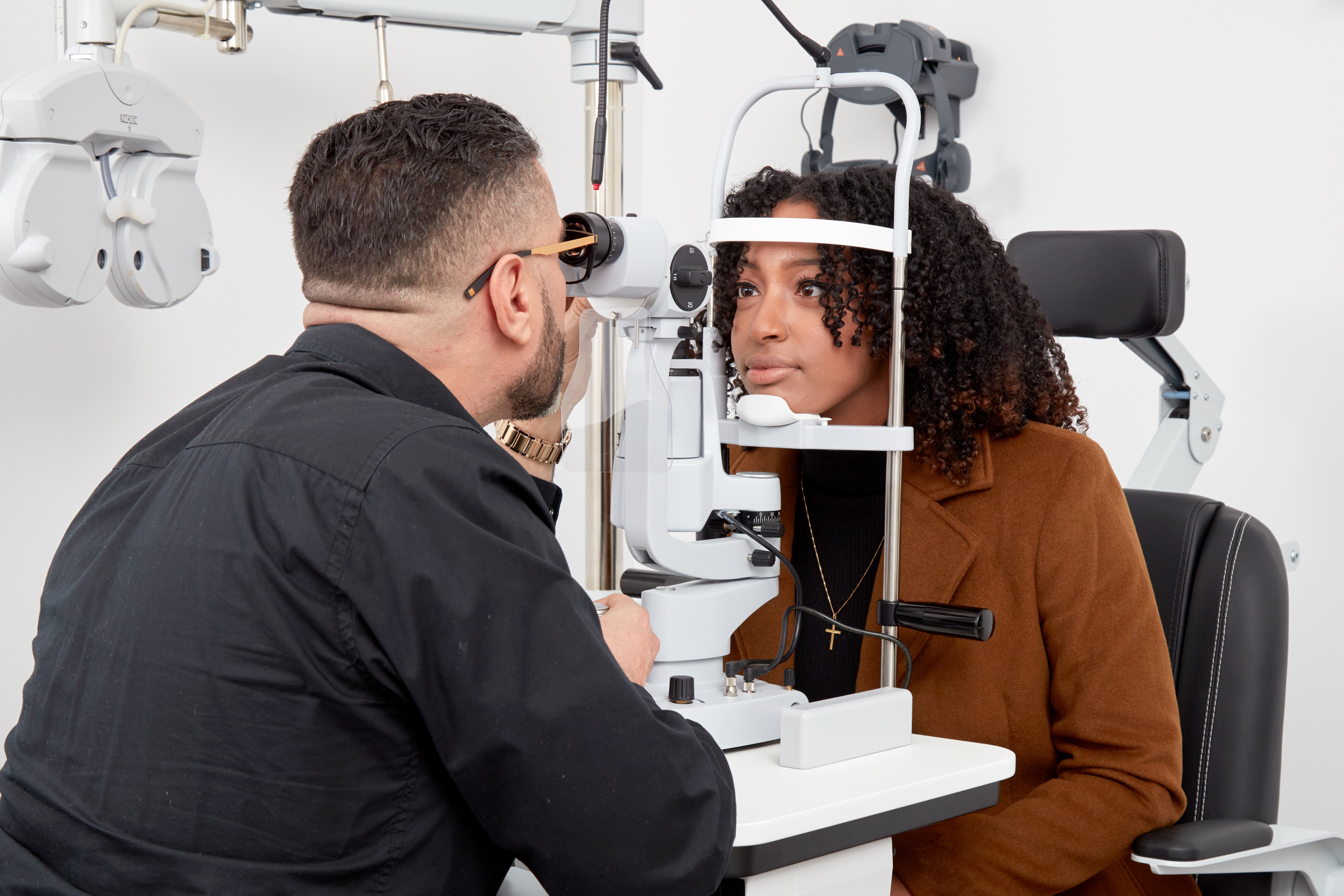 Images Oko Vision - Examen de la vue Laval (Clinique Visuelle Sainte-Rose)