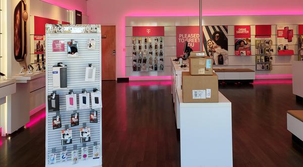 Cell Phones Plans And Accessories At T Mobile 105 E Mission Cell Phones Plans And Accessories At