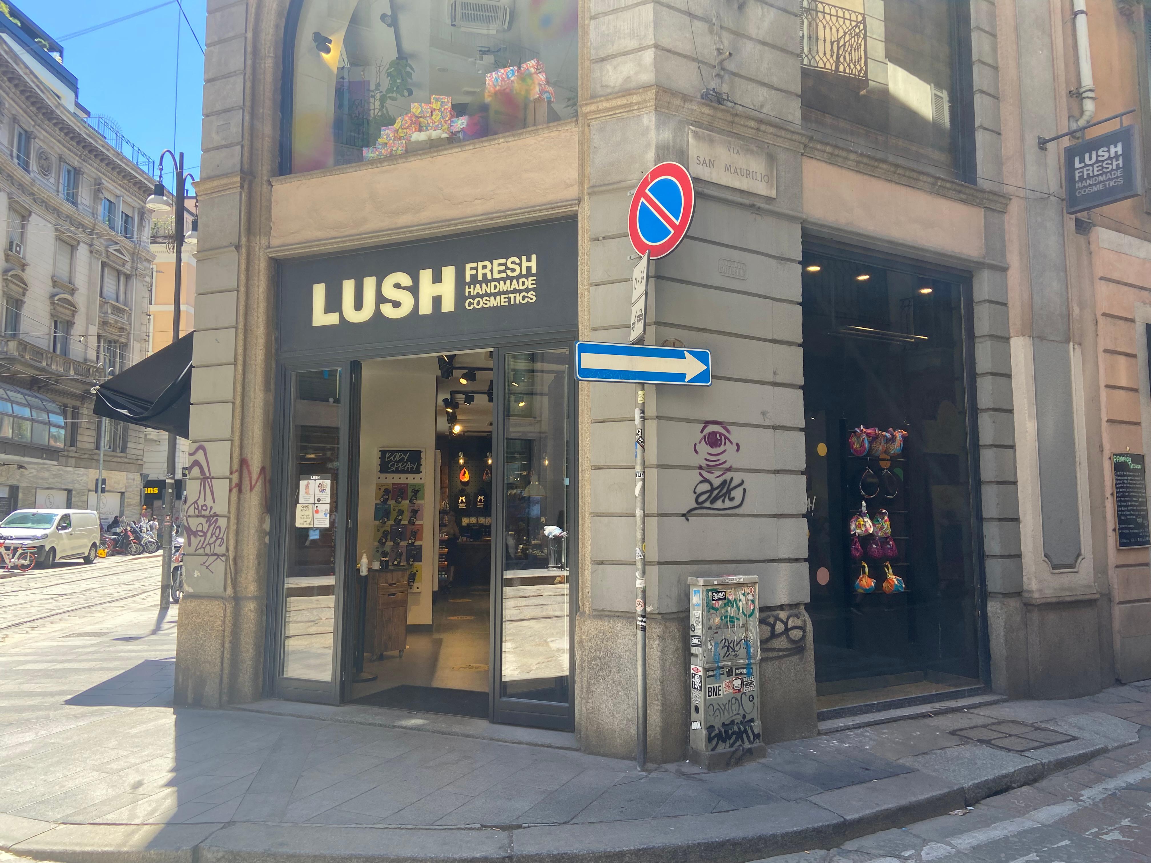Images LUSH Cosmetics Milano via Torino