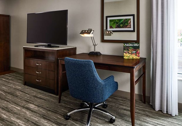 Images Hilton Garden Inn Nashville Downtown/Convention Center