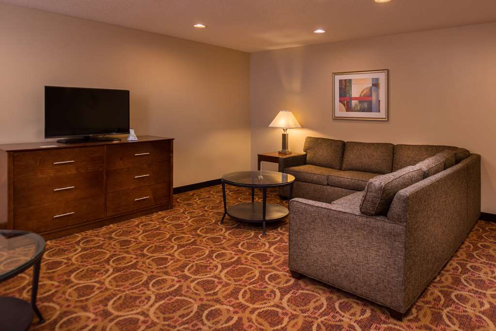 Executive Suite Best Western Ambassador Inn & Suites Wisconsin Dells (608)254-4477
