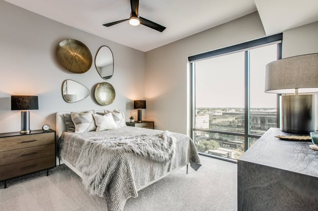 Images The McKinley at Memorial City