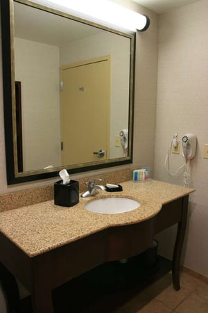 Images Hampton Inn & Suites West Point