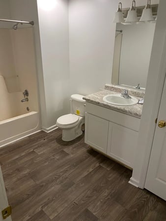 Images Pendleton Townhome Apartments