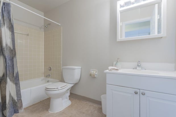 Images Newcastle Apartments & Townhomes
