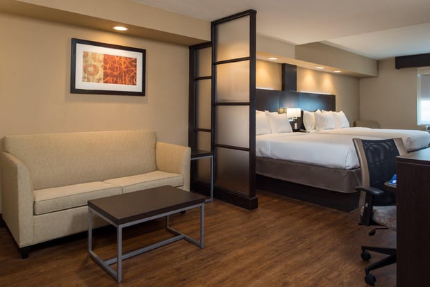 Images Holiday Inn Express & Suites San Antonio Medical-Six Flags by IHG