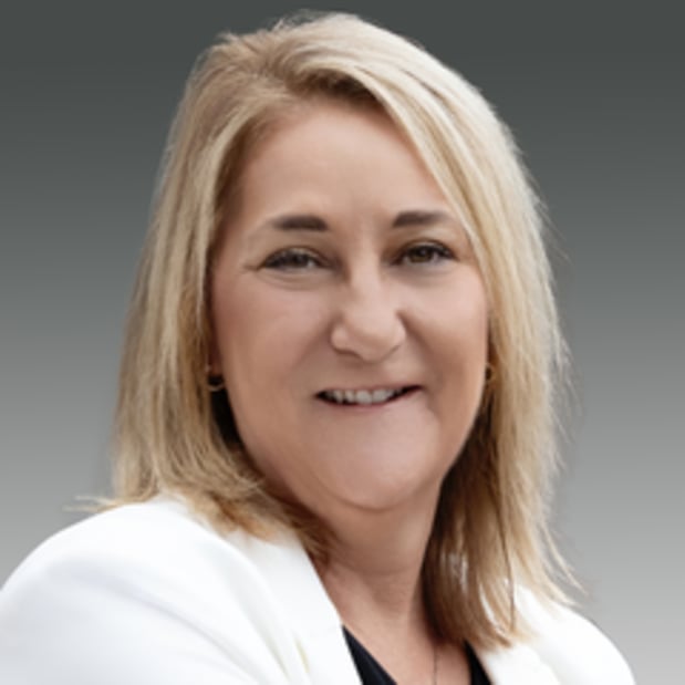 Images Edward Jones - Financial Advisor: Jennifer A Panczyszyn, ABFP®|CRPC™